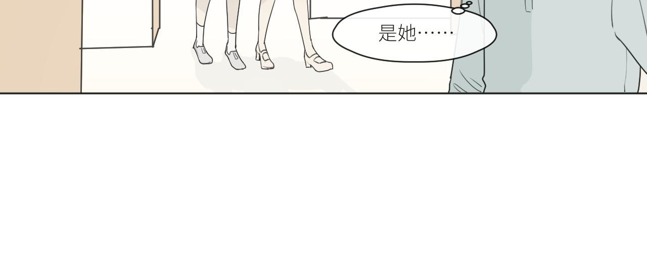 他坐下了。