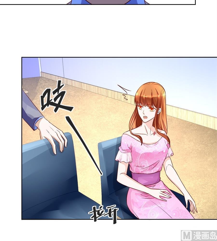 时装发布会的女伴
