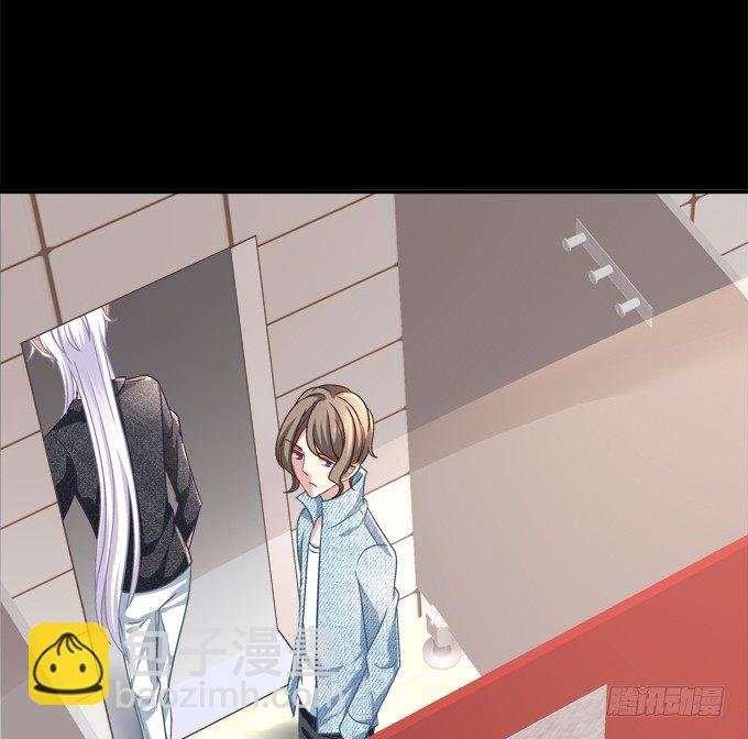 偷看谁换衣服？！